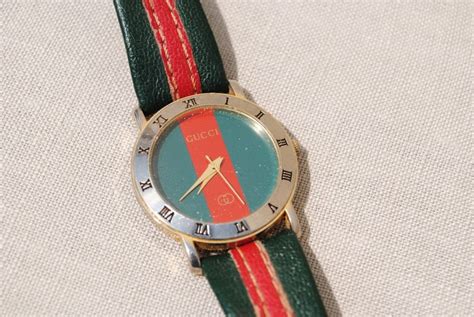 gucci red and green band watch